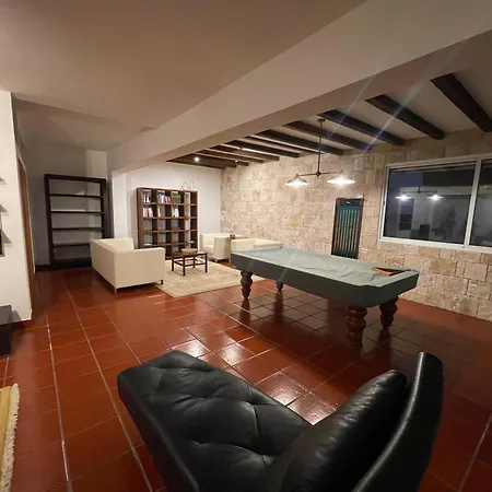 Palmeira's Village Villa